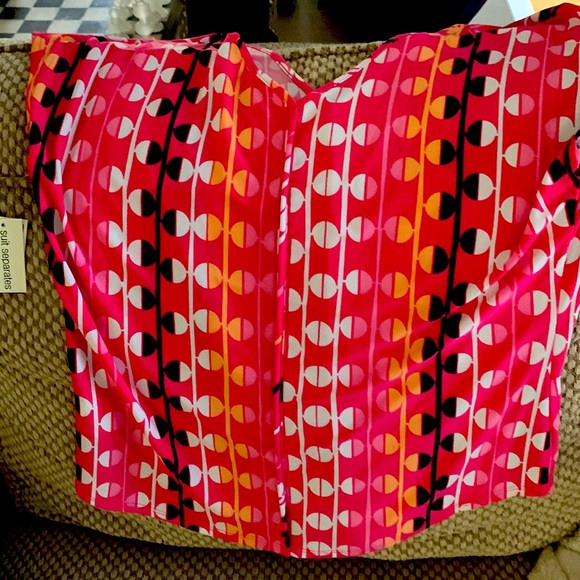 Top - Picture 4 of 5